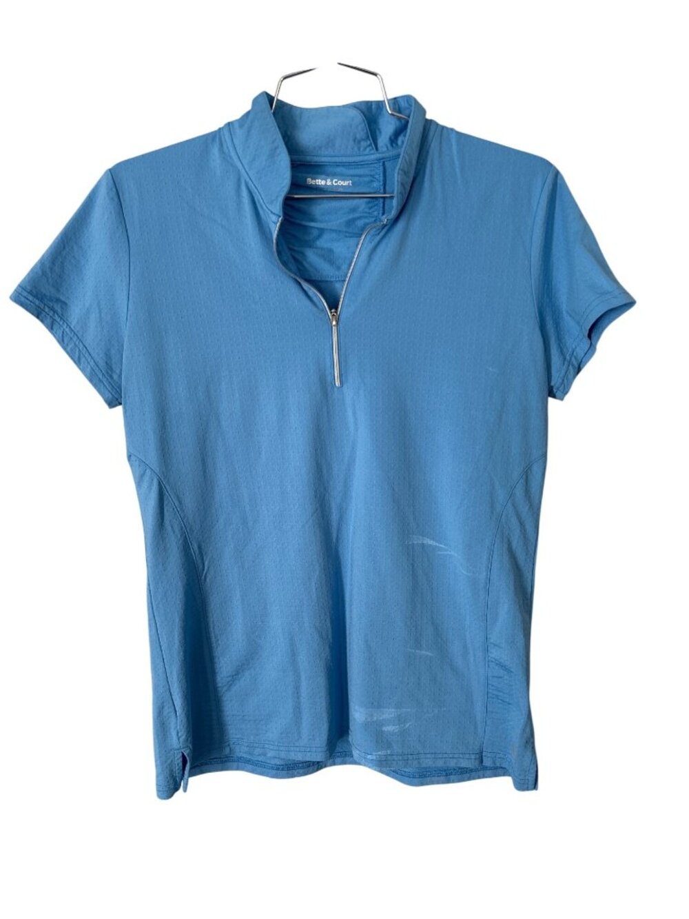 Bette and Court Athletic Shirt Size Medium Quarter Zip Mock Neck Yoga Athleisure